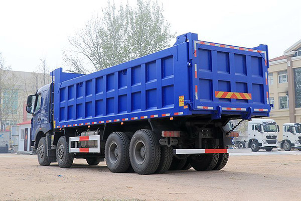 Euro 4 HOWO-7 Dump truck 340HP 8X4 3
