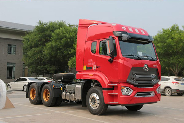 Euro 5 HOWO Used Tractor Truck 400 HP | 30000KM