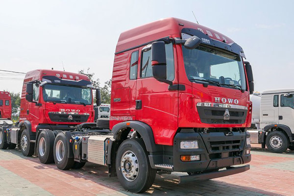 Euro 4 HOWO Used Tractor Truck 430 HP | 40000KM