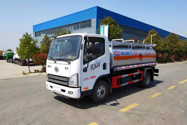 4.3m³ Fuel Tanker Truck丨NEW  3