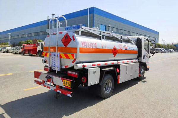 4.3m³ Fuel Tanker Truck丨NEW  4