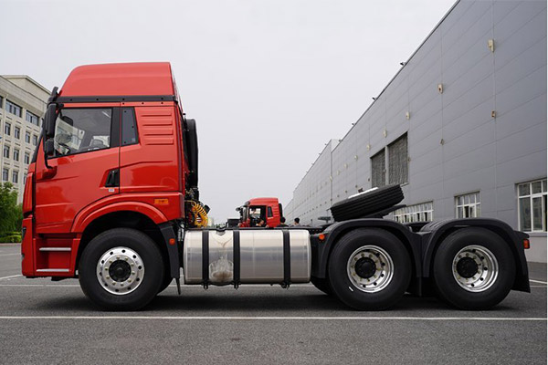 Euro 5 FAW 6x4 Used Tractor Truck 430 HP |42000KM 2