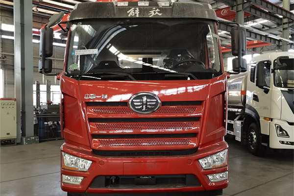 21.4m³ FAW Fuel Tanker Truck丨NEW