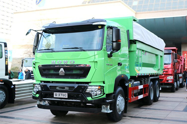 Euro 5 HOWO Dump Truck 400HP丨6x4丨33000KM