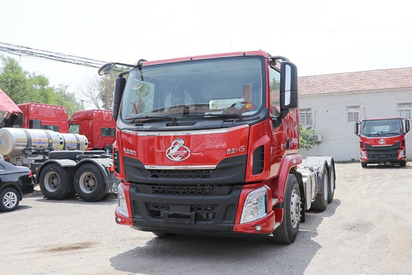 Euro 5 DFAC 6x4 Used Tractor Truck 400 HP |44000KM