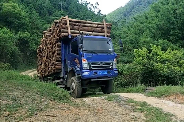 dump truck in mountainous area