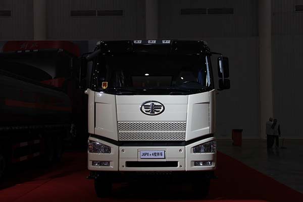 FAW Jiefang J6P 375HP Concrete Mixer Truck 4