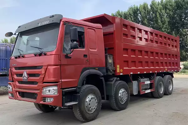 Sinotruck Howo Used 371HP 8*4 Dump Truck