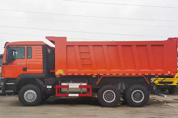 HOWO 2023 6x4 10Wheels Dump Truck 4