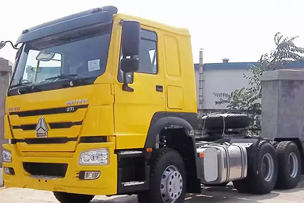 Sinotruk Howo 6x4 420HP Truck Units Used Tractor Truck Head 3