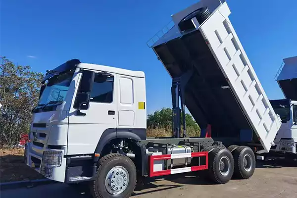 Sinotruck Howo 430Hp 6x4 Dump Truck For Mining Work 1